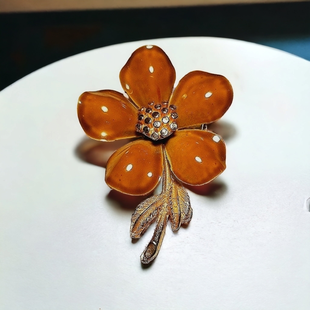 Vintage 1960s Enamel Flower Brooch Pin